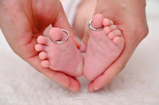 郯城宝宝睡觉频繁惊吓举手 郯城宝宝睡觉频繁惊吓举手